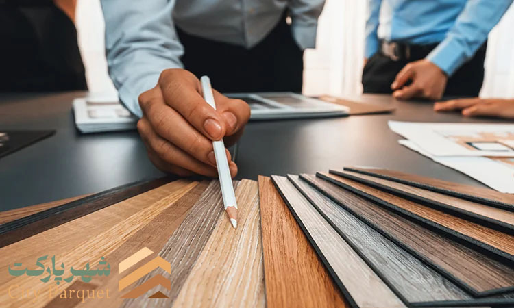 آموزش مرحله به مرحله اندازه‌گیری دقیق فضای کف برای نصب پارکت و لمینت